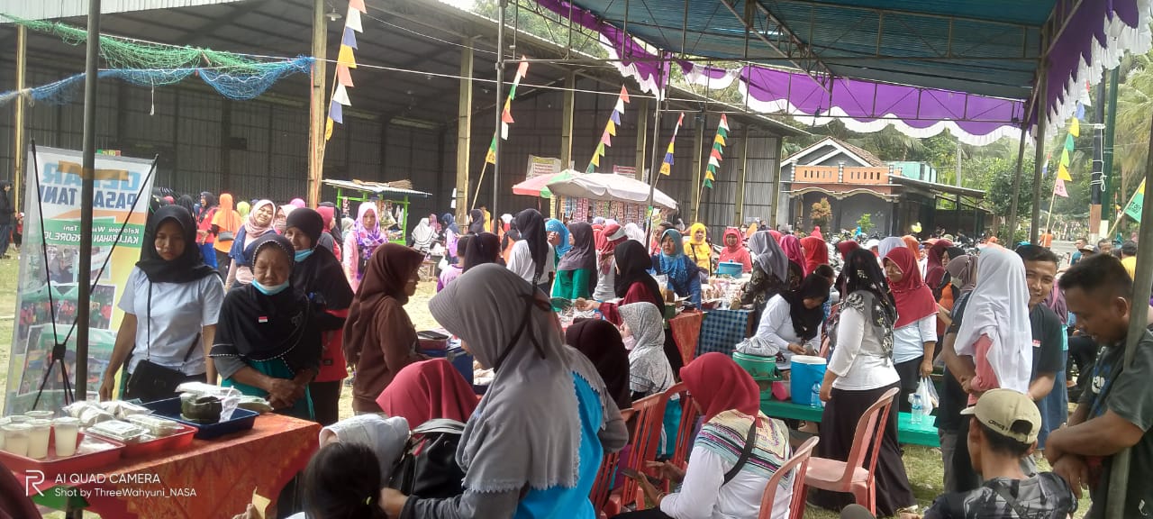 Gelar Pasar Tani KWT Hargorejo